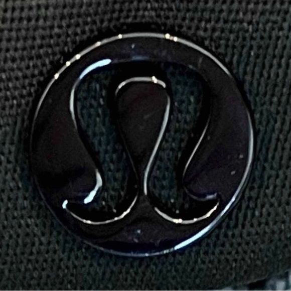 Lululemon Everywhere Heritage Camo Jacquard Max Dk Olive Sargent Belt Bag NWOT - Picture 2 of 8